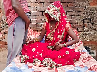 Fucked The Sister-In-Law Of The Village In The Cot. Aaj Wmere Devar Ne Mujhe Khatiya Mein Khoob Choda free video