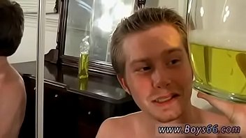 Cumming Pissing Male And Gay Dicks Billy Filling A Vase free video