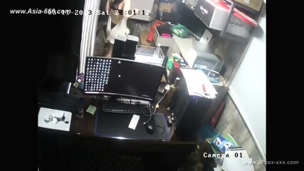 Hackers Use The Camera To Remote Monitoring Of A Lover's Home Life.600 free video